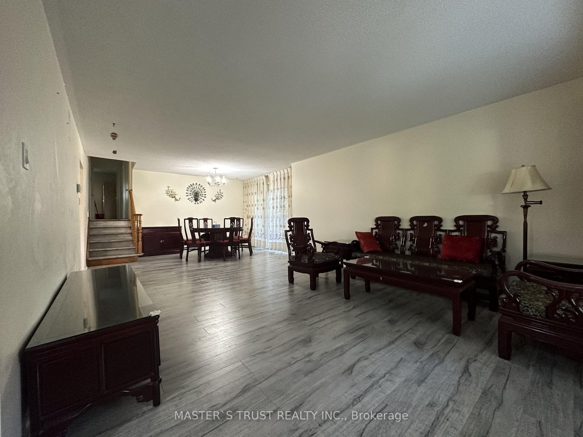 32 Castle Harbour Lane photo 3