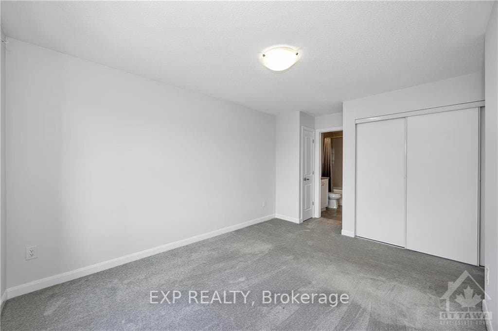 165 ATTWELL photo 17