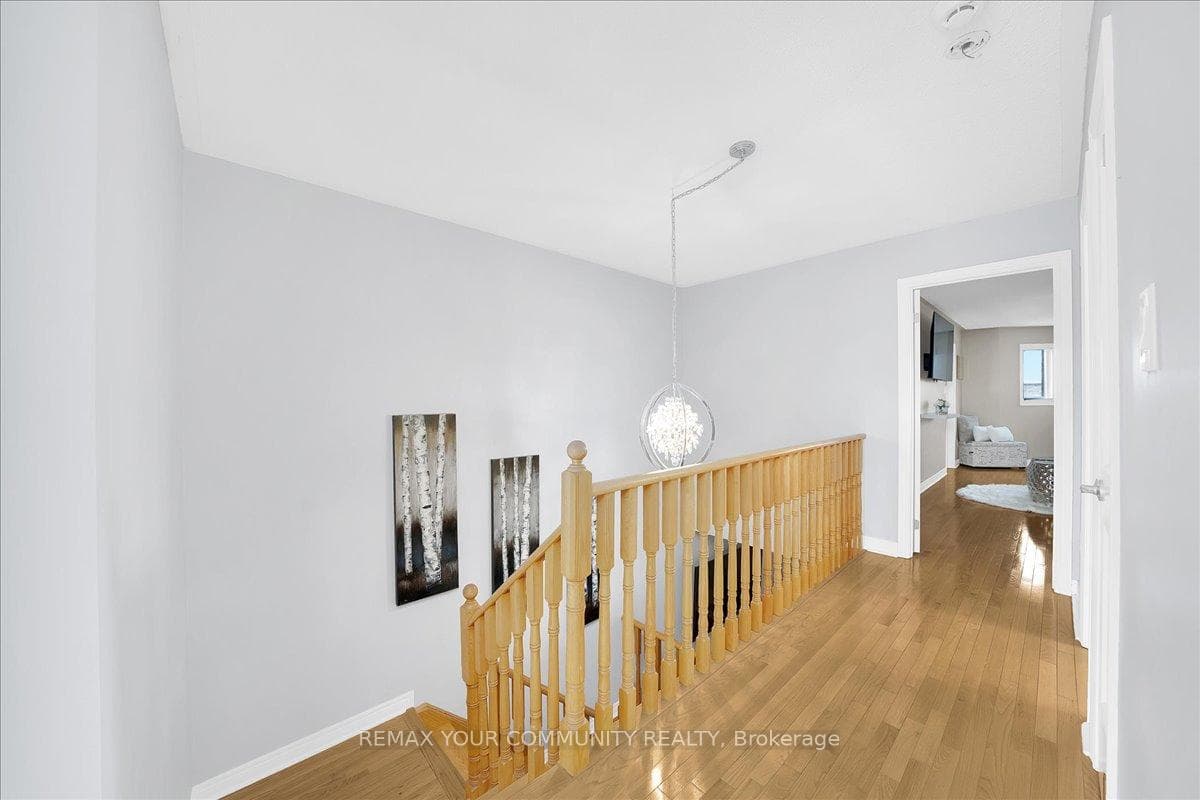 23 Coolspring Crescent photo 23