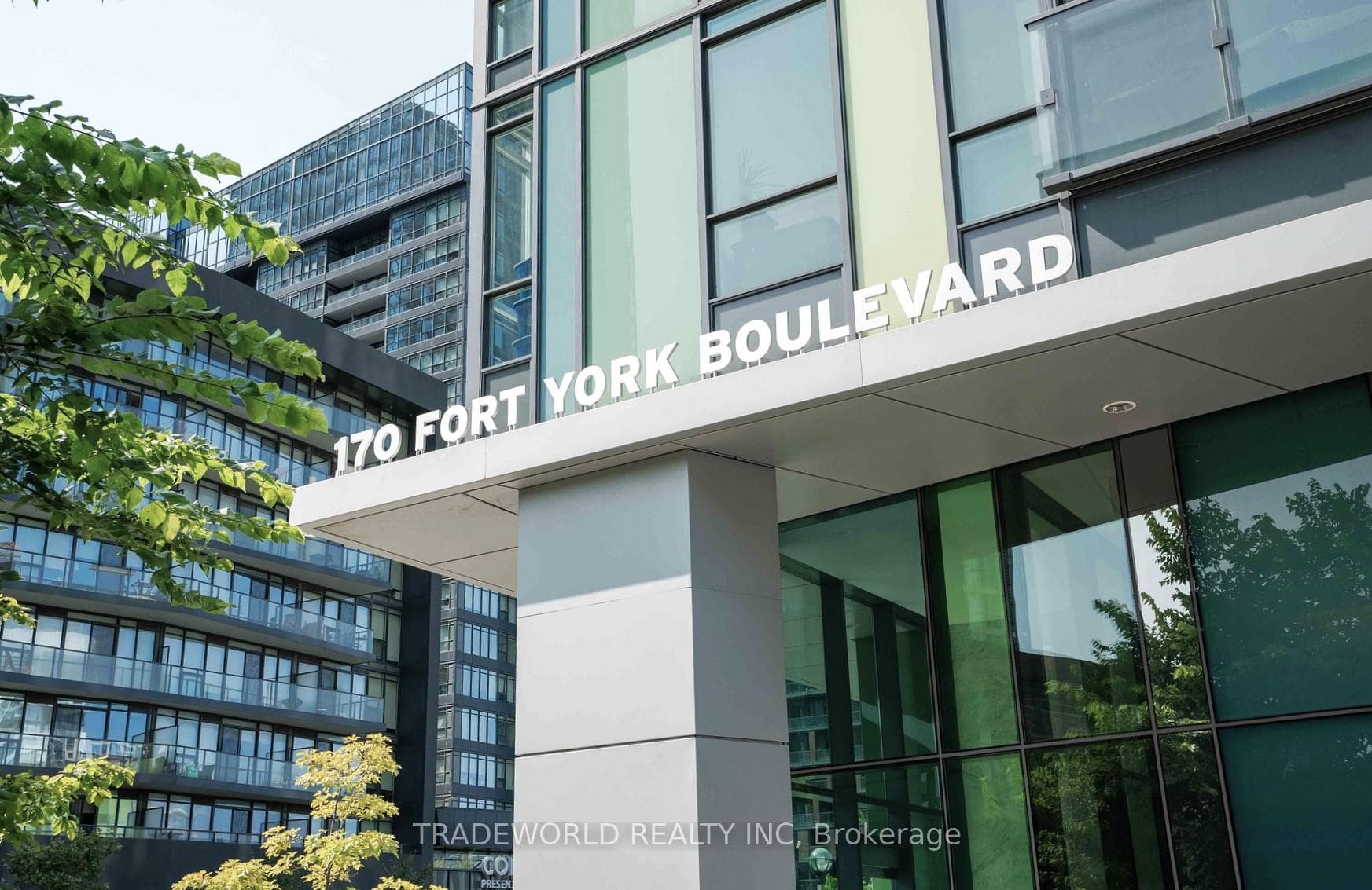 170 Fort York Boulevard Unit 1310 photo 2