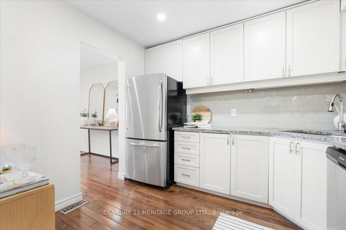 25 Redbury Street Unit 45 photo 11