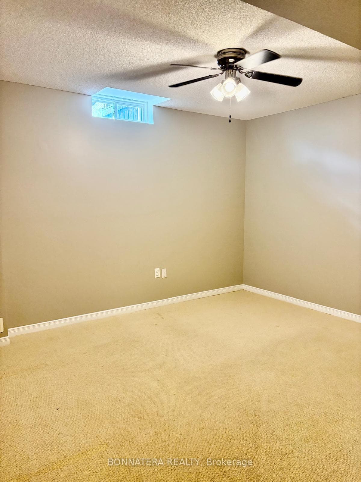 34 Flurry Circle photo 26