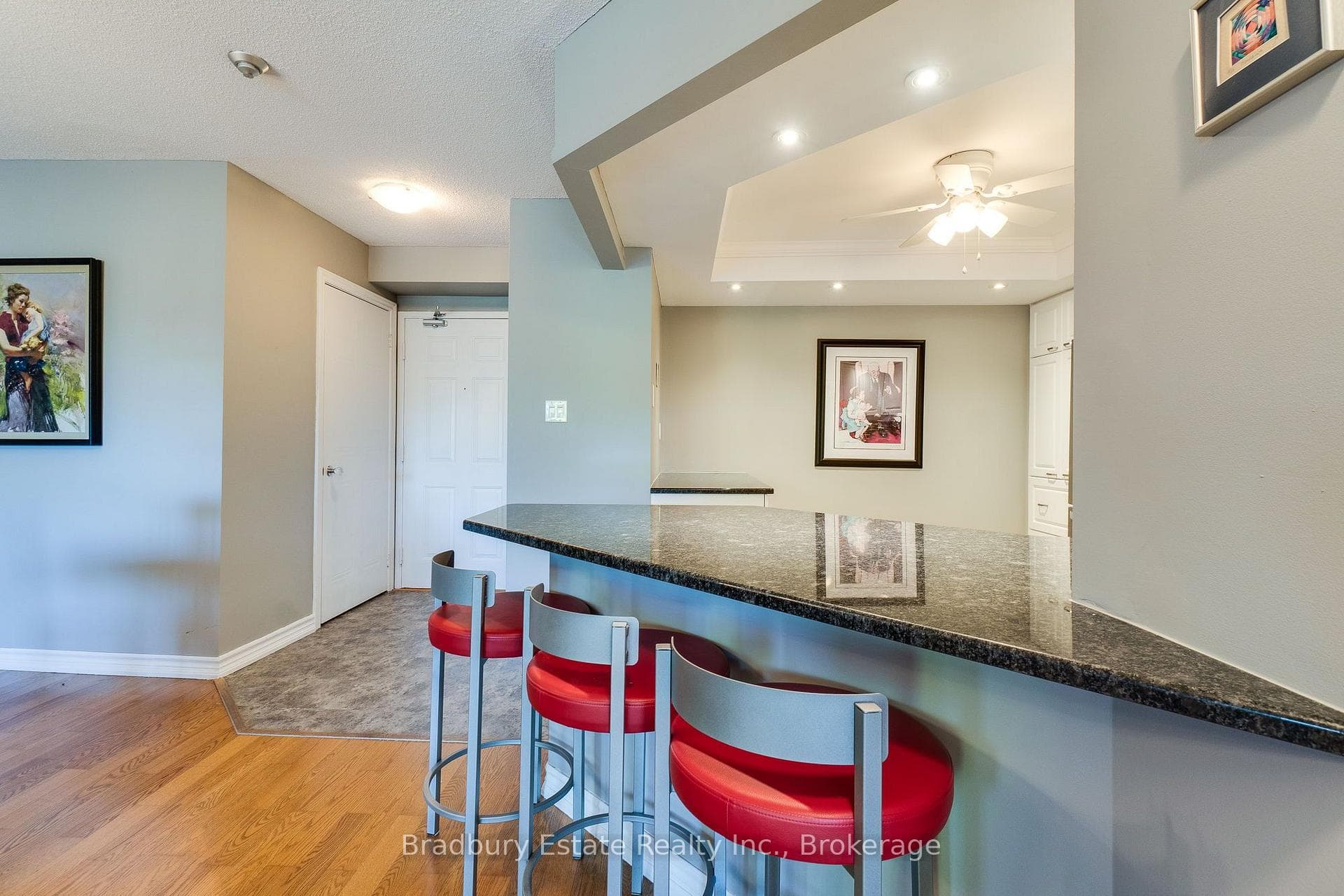 5080 Pinedale Avenue Unit 203 photo 3