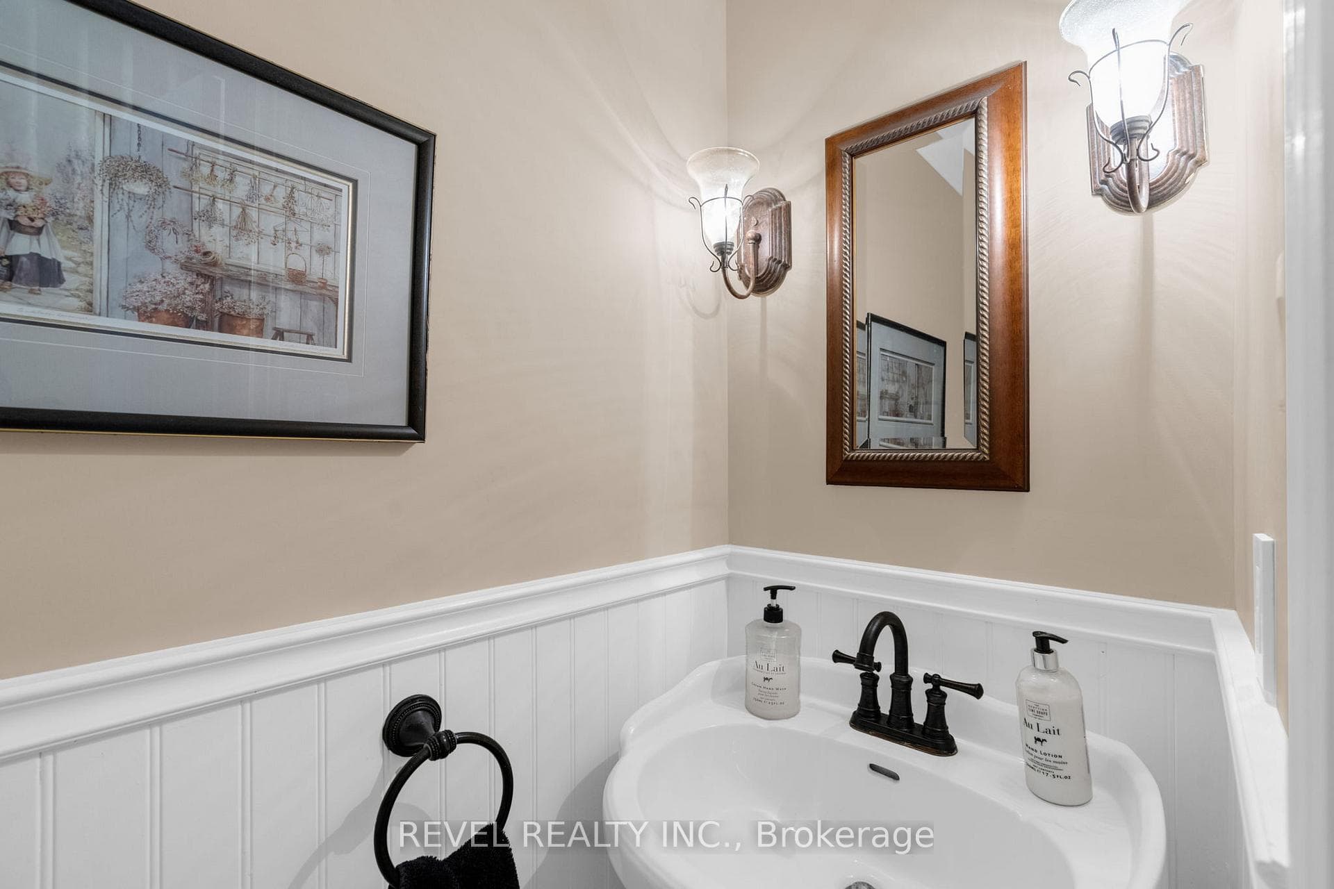 2pc Powder Room