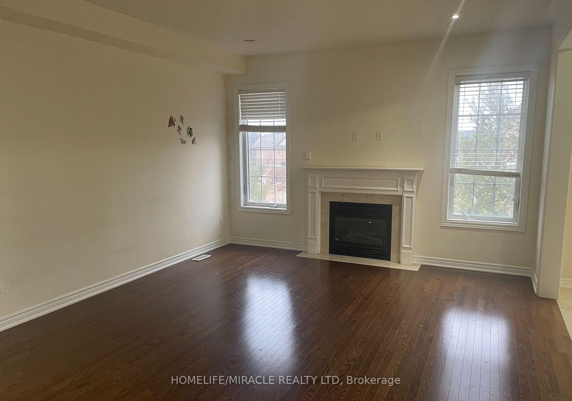 46 Naperton Drive photo 8