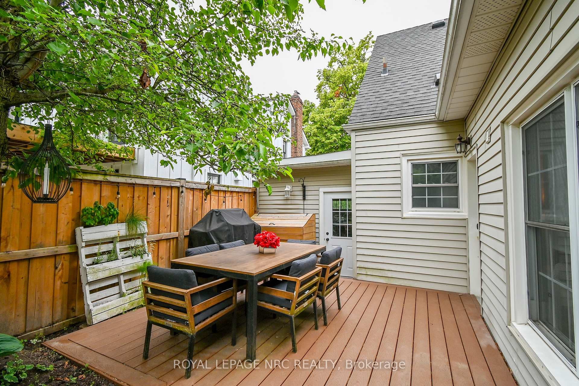 67 Hillcrest Avenue photo 34