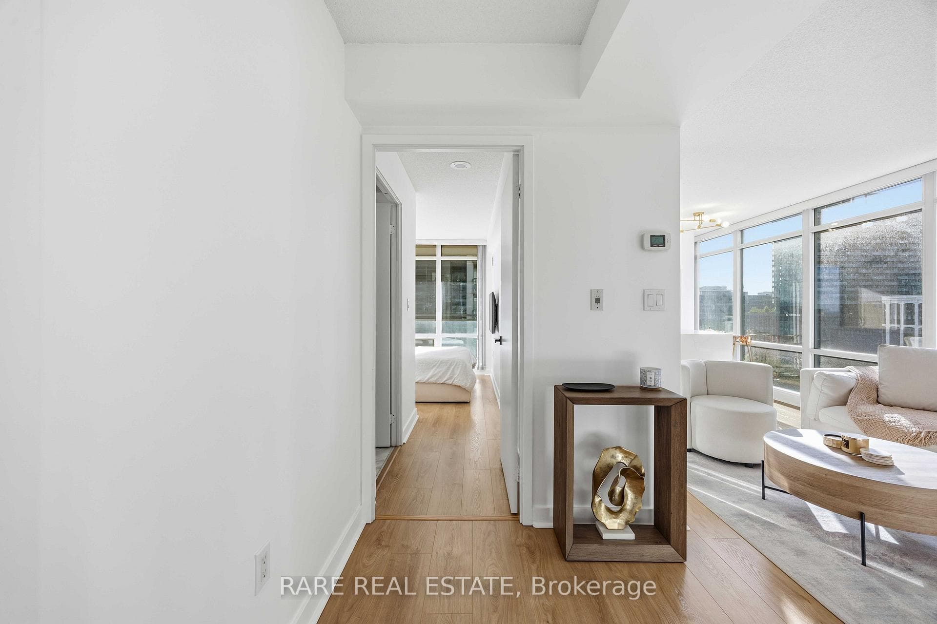 4K Spadina Avenue Unit 1002 photo 14