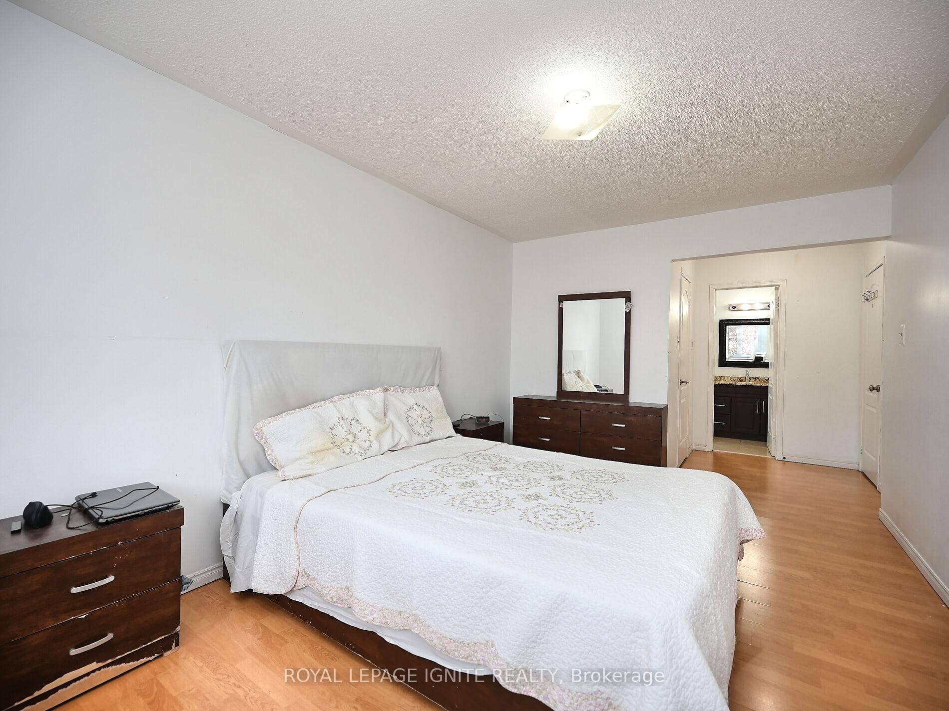 1466 Emerson Lane photo 27