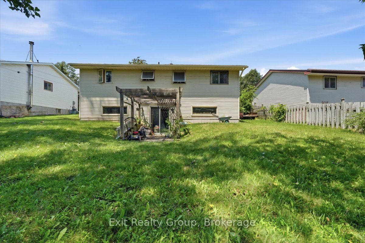 23 Van Alstine Drive photo 10