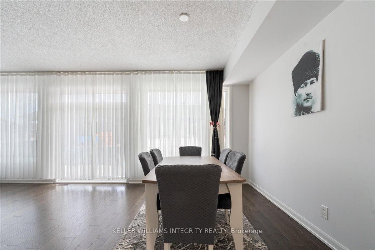 314 Sterling Avenue photo 11