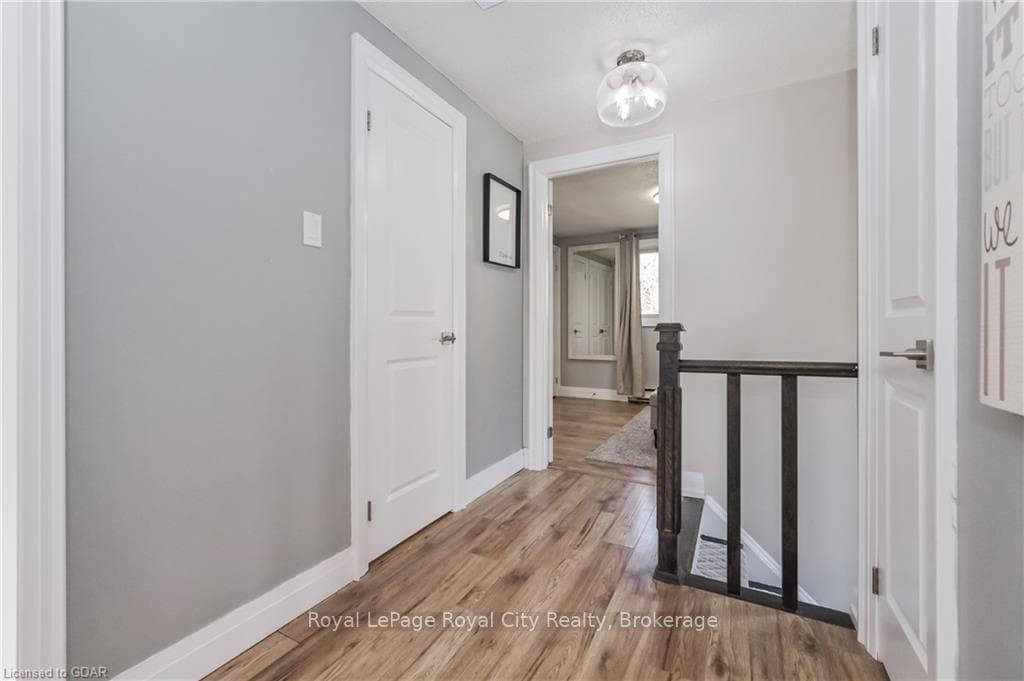 520 PINEVIEW Gardens photo 26