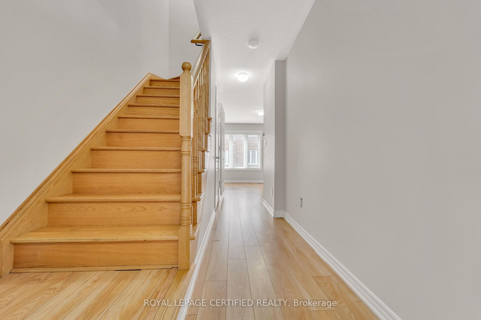 13 Shiff Crescent photo 15
