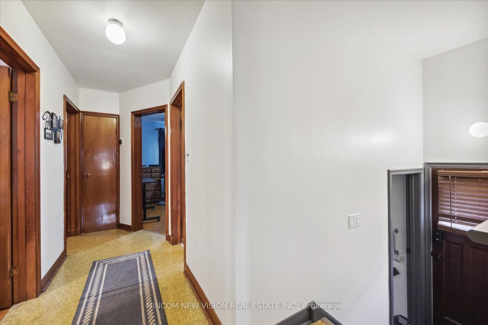 235 Chadburn Street photo 12