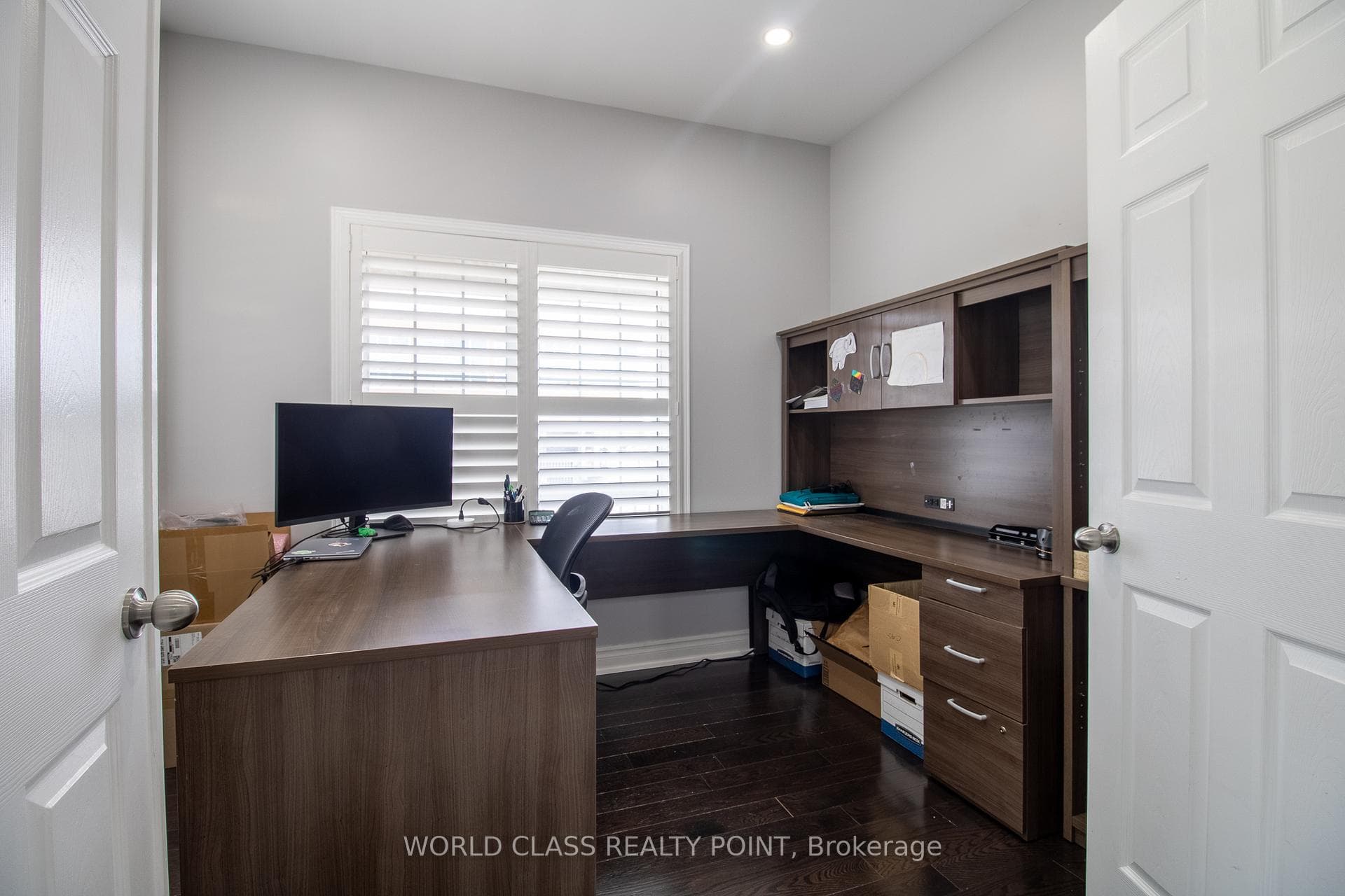 67 Turnerbury Avenue photo 22