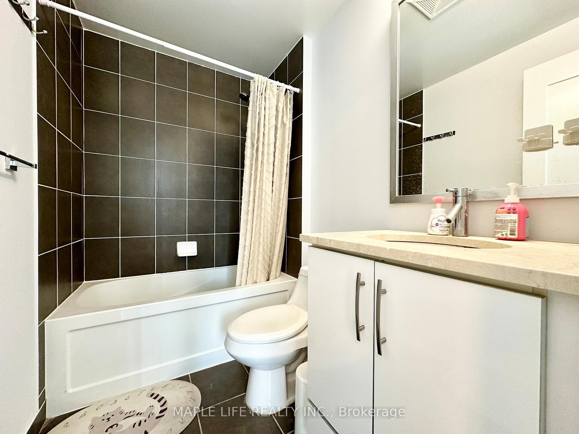 825 Church Street Unit 702 photo 18