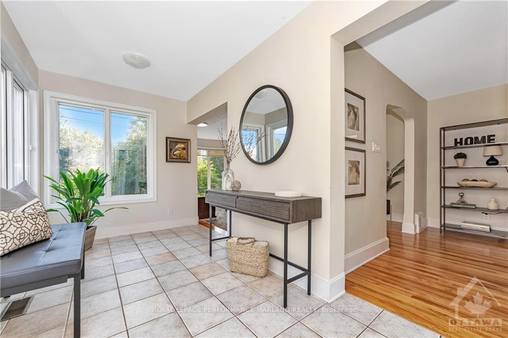 24 GLENGARRY Road photo 4