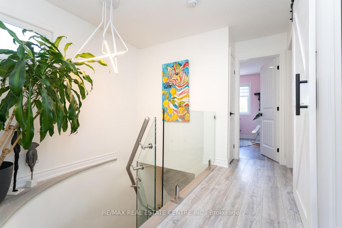 433 College Avenue photo 26