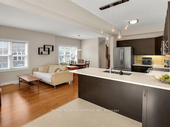 31 Montebello Place photo 9