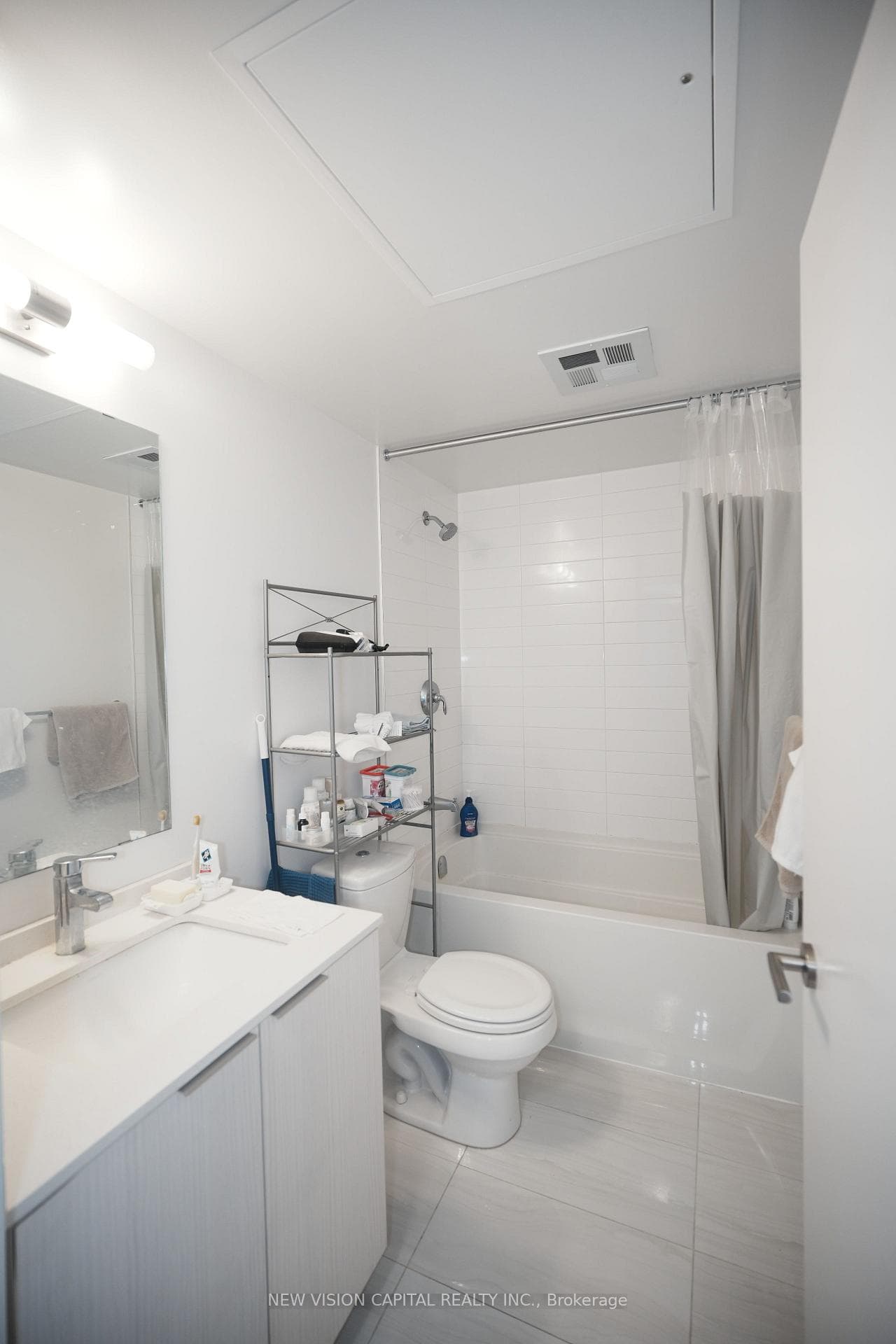 11 Wellesley Street Unit 1703 photo 12