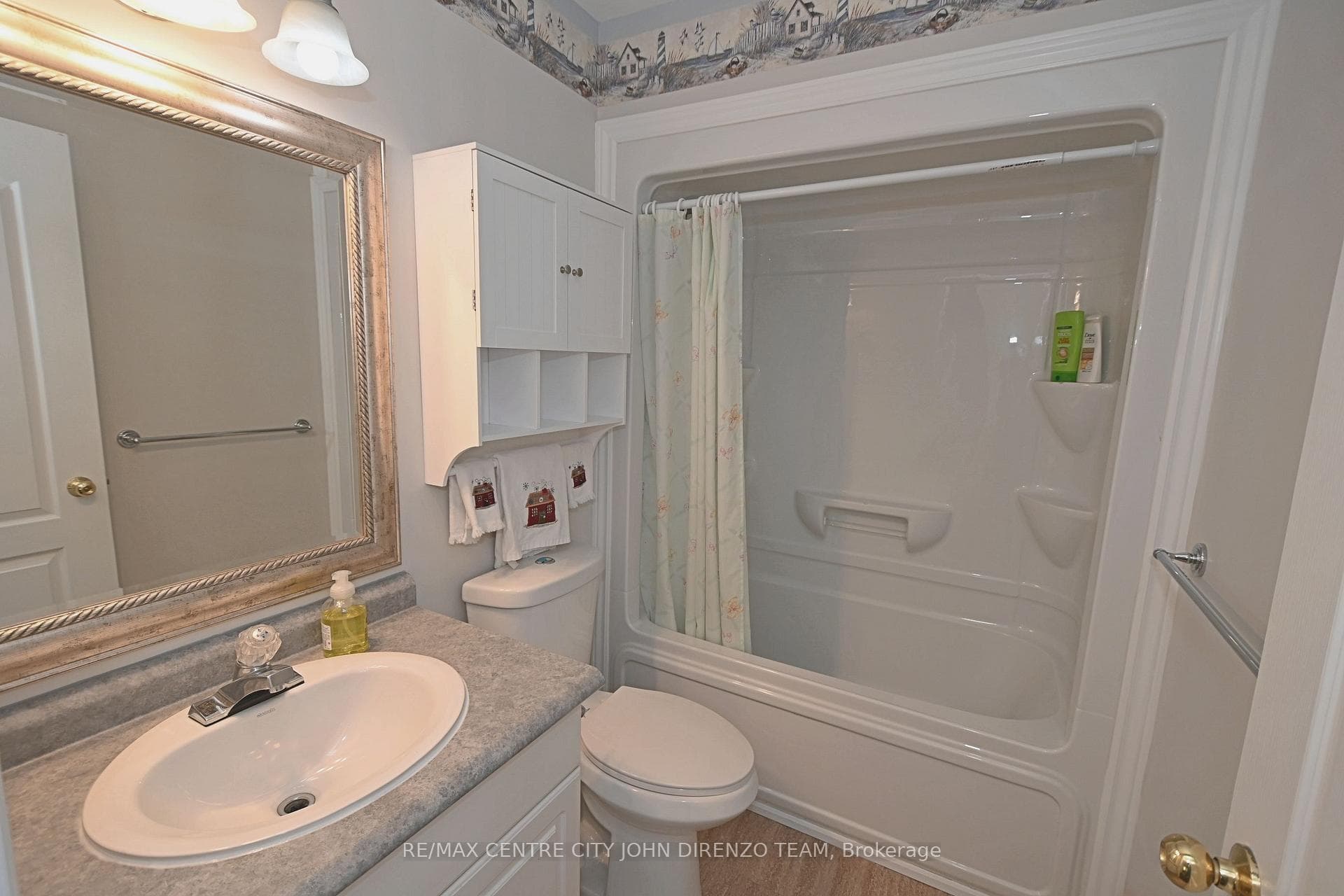 117 Hagerman Crescent photo 19
