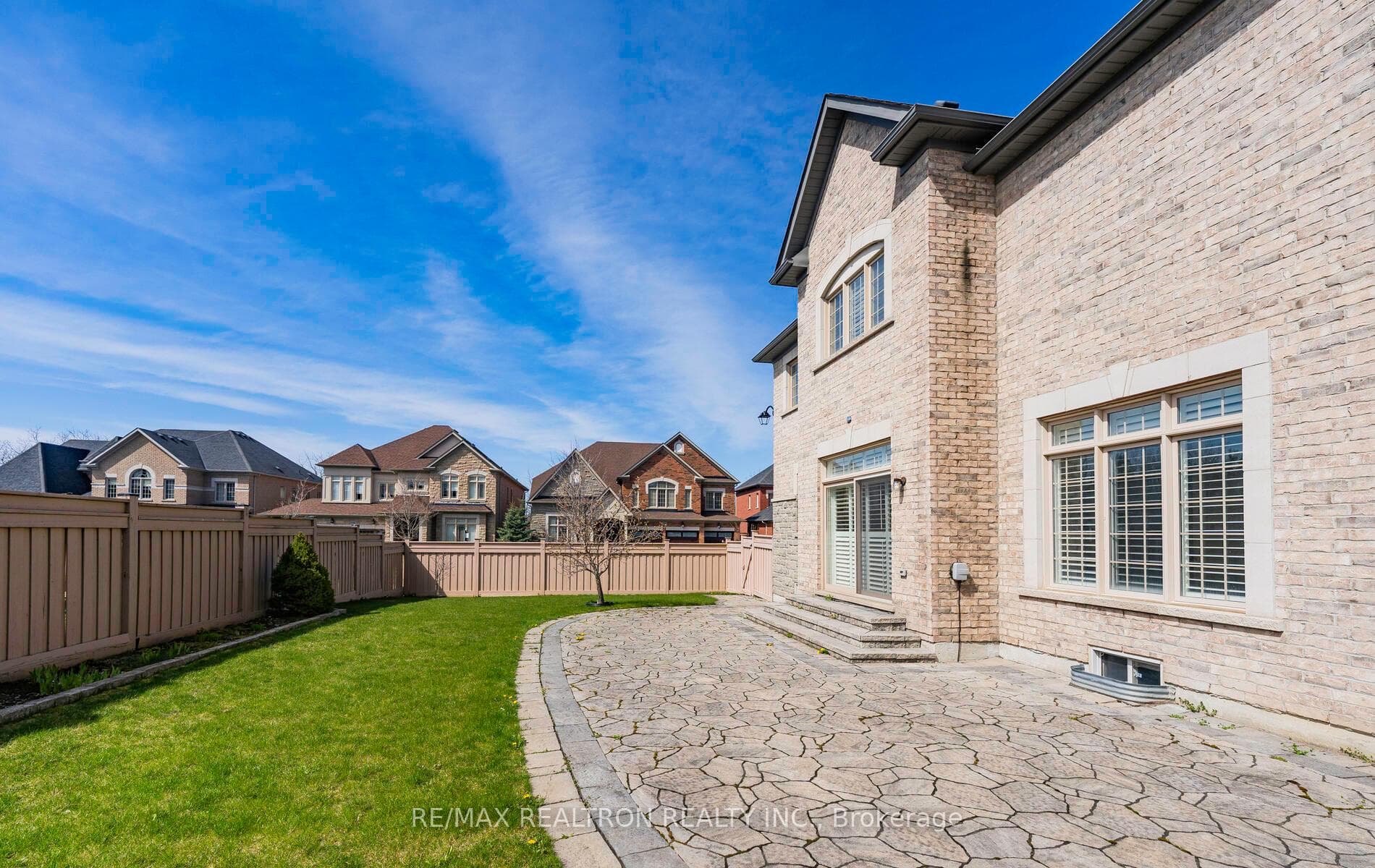 61 Stratheden Lane photo 30
