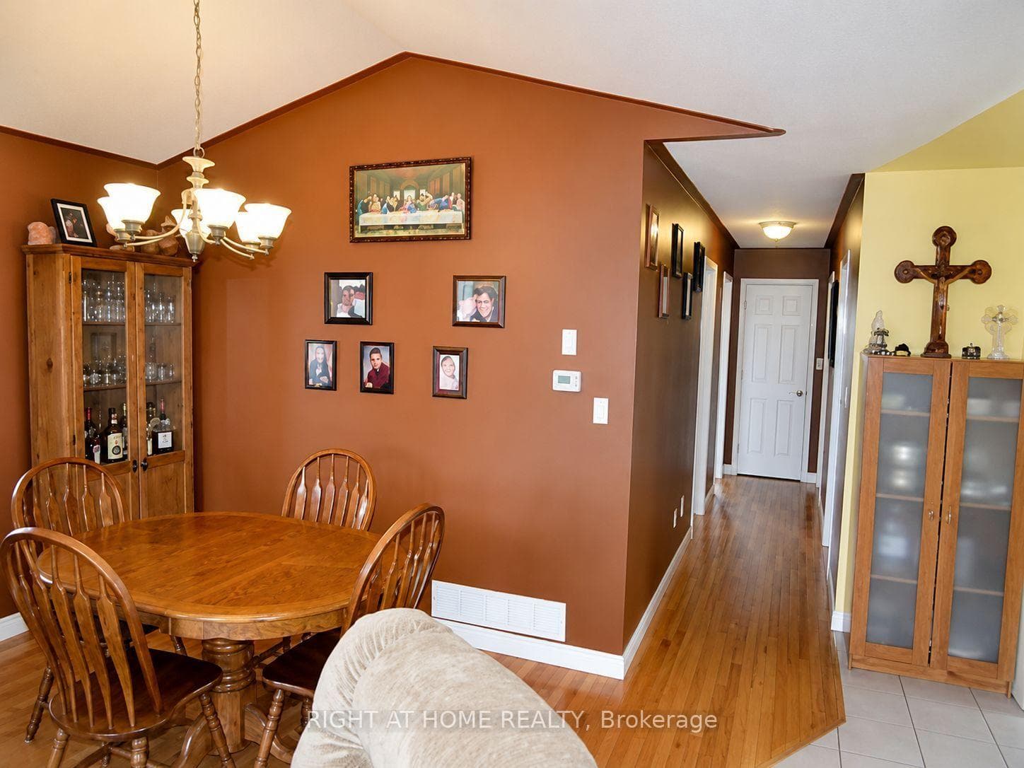 62 Highland Road Unit Upper photo 5
