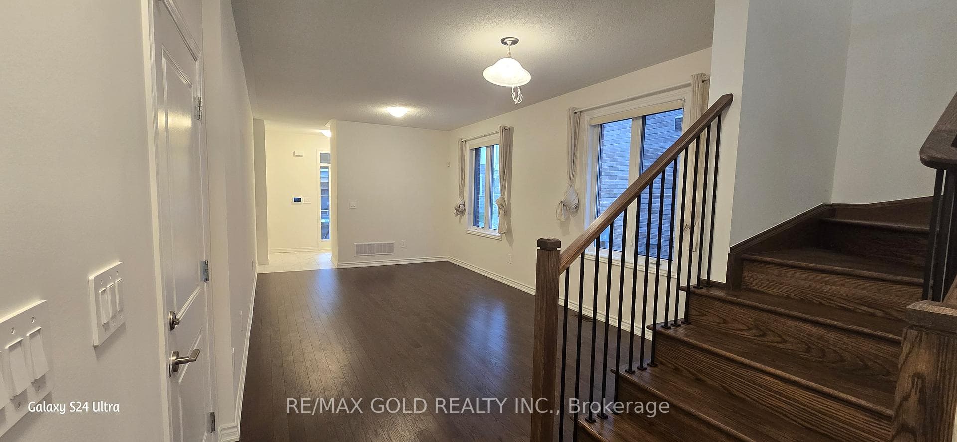 1559 Kitchen Court photo 13