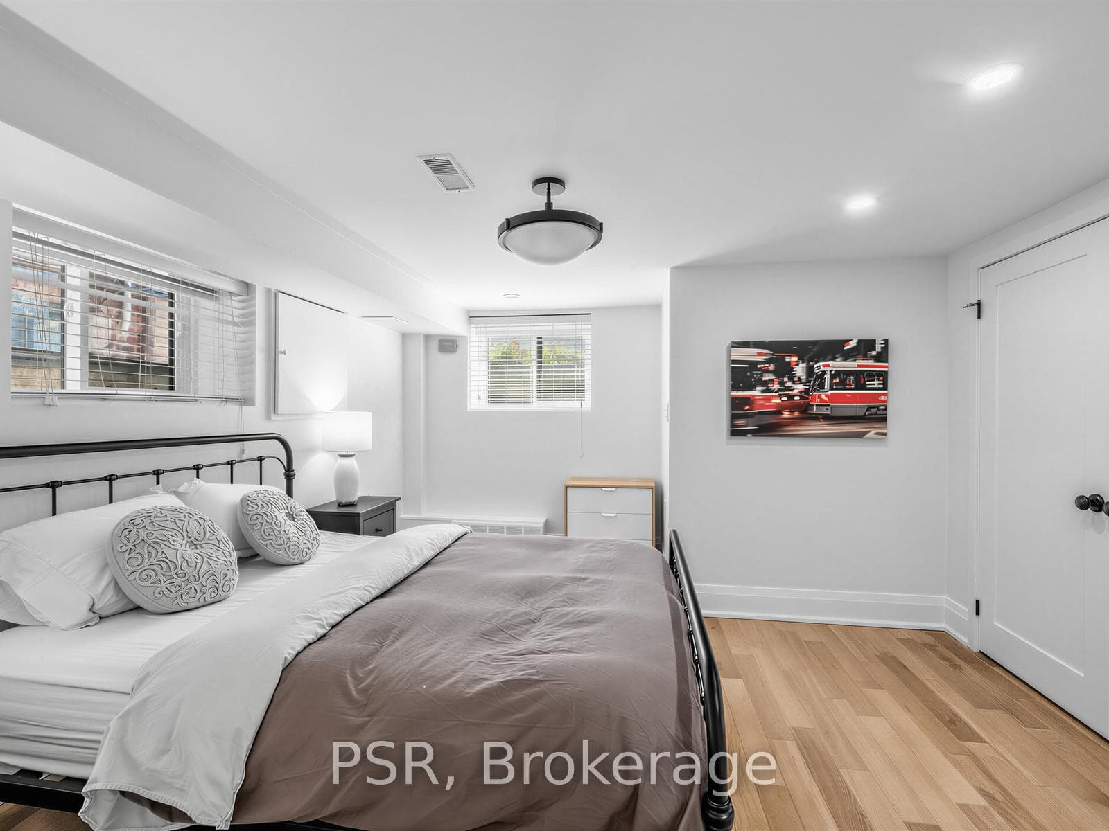 69 Crawford Street Unit B photo 17