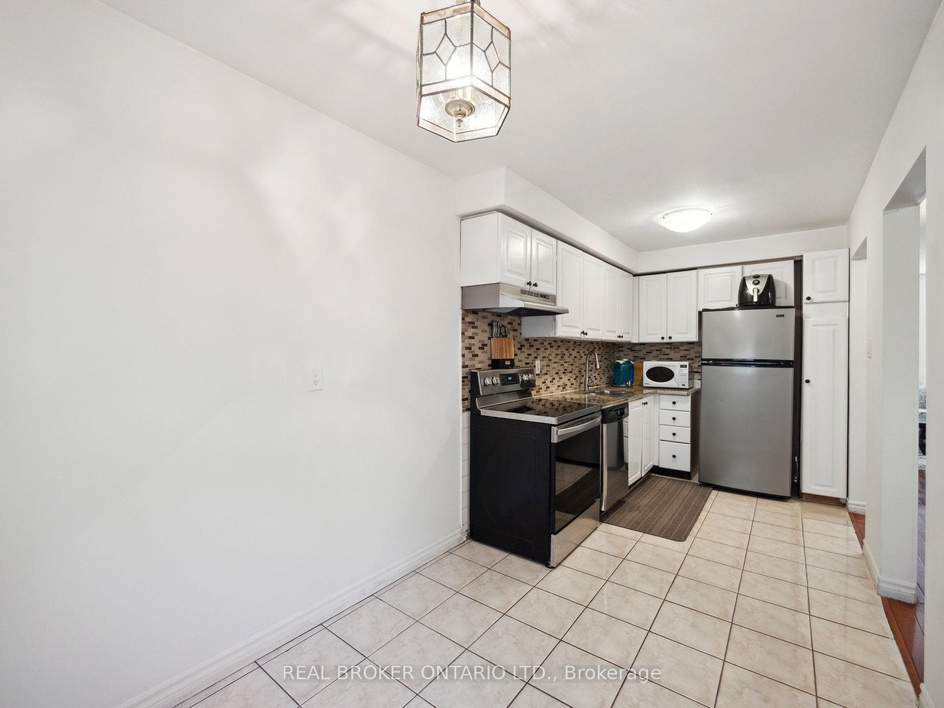 200 Murison Boulevard Unit 100 photo 20