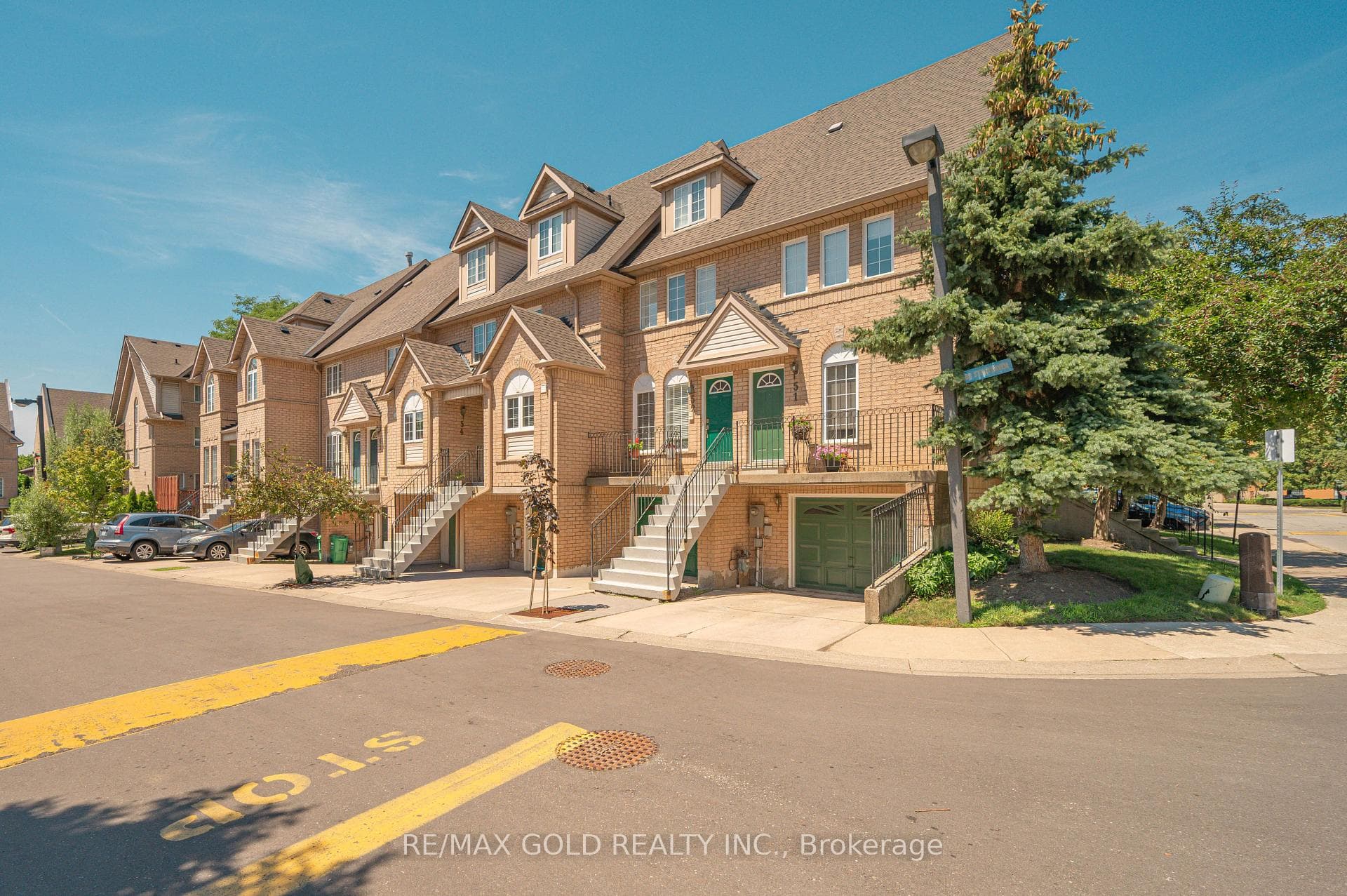 80 Strathaven Drive Unit 53 photo 3