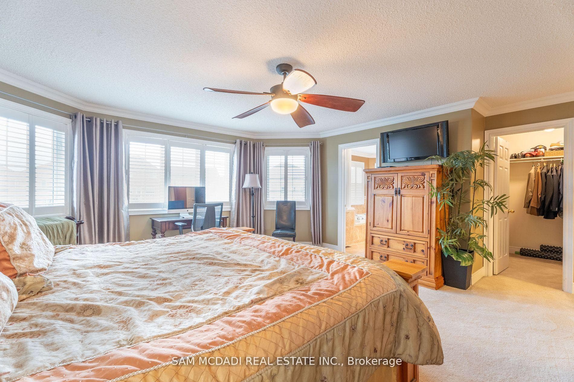 3852 Rosanna Drive photo 21