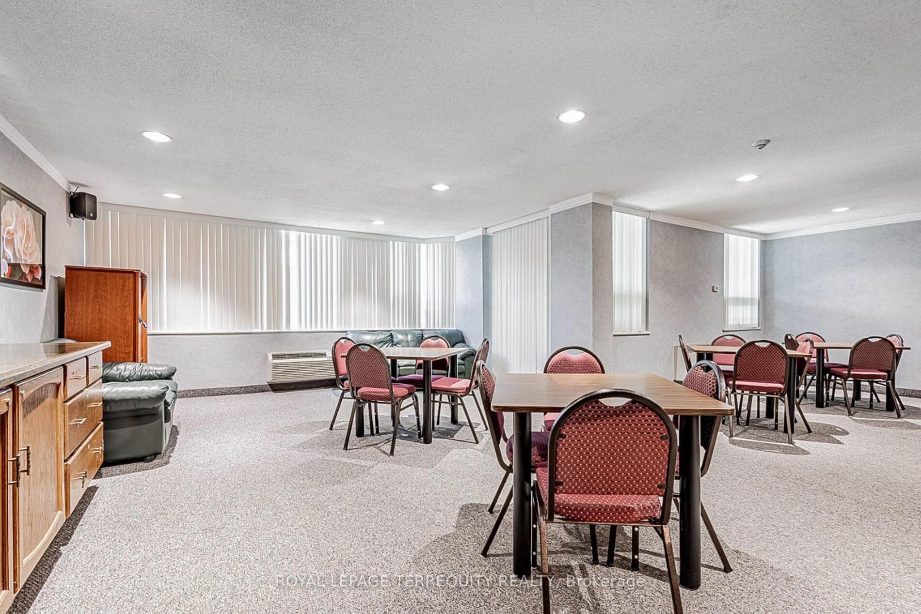 121 Ling Road Unit 1004 photo 43