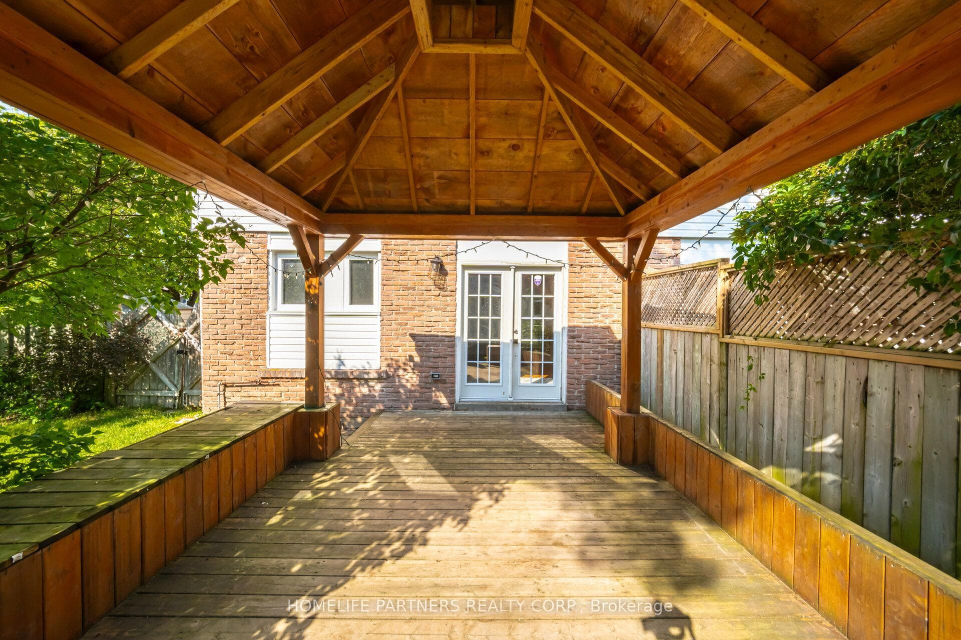 46 Christie Crescent photo 31