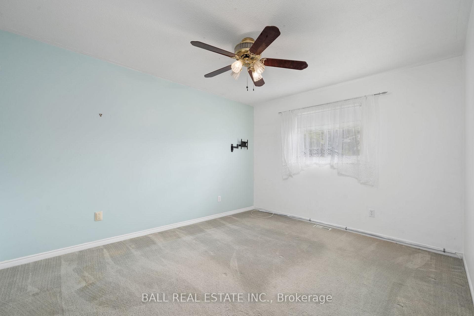 754 Trailview Drive photo 16