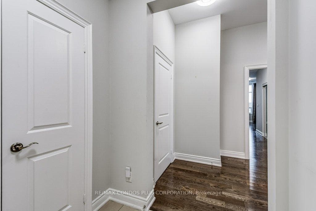 10 Bloorview Place Unit 1517 photo 17