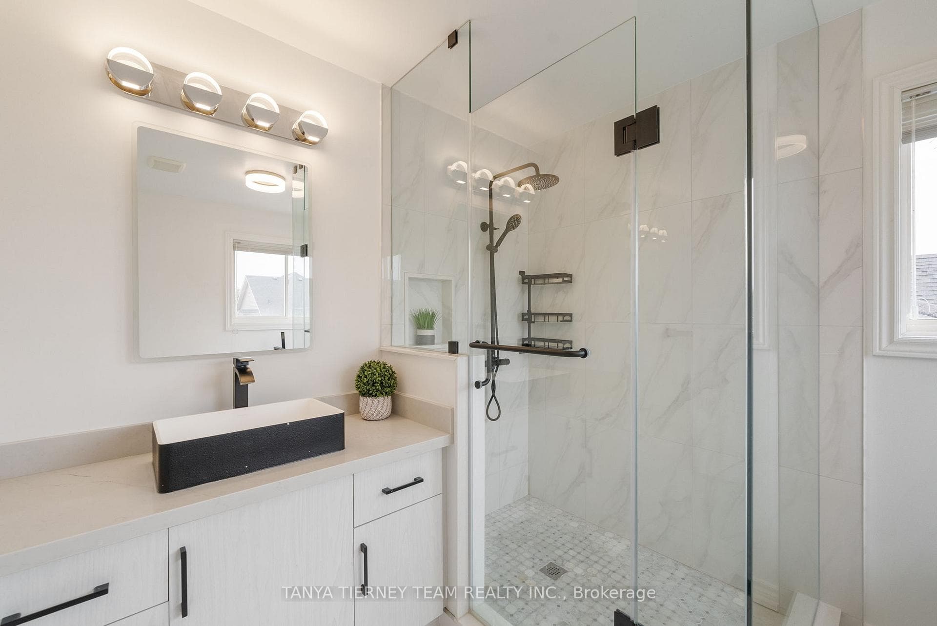 38 Kimberly Drive photo 24