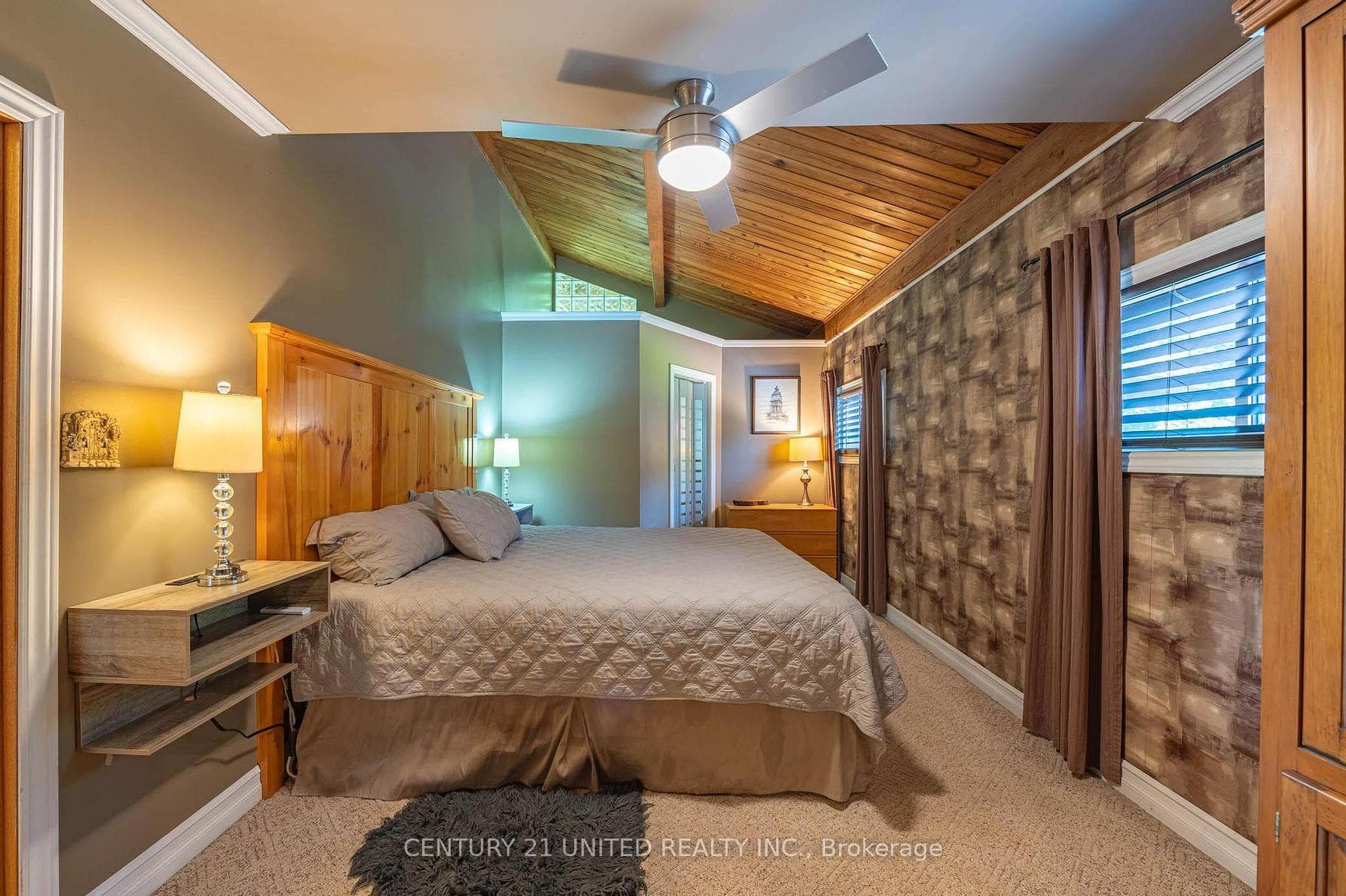 646 Ludgate Street photo 28