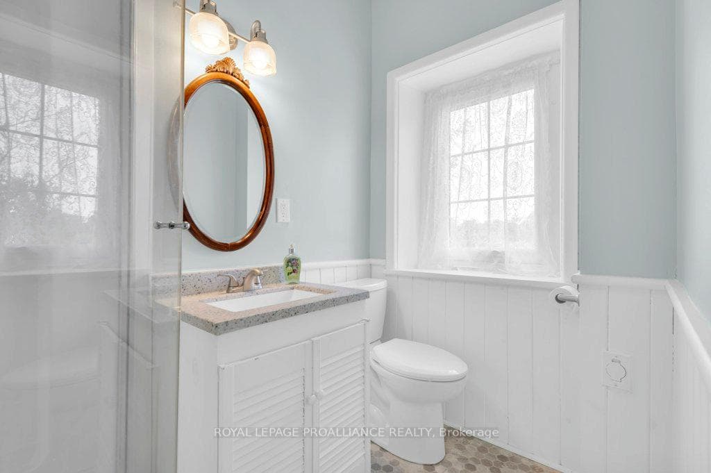 1109 Cross Road photo 13