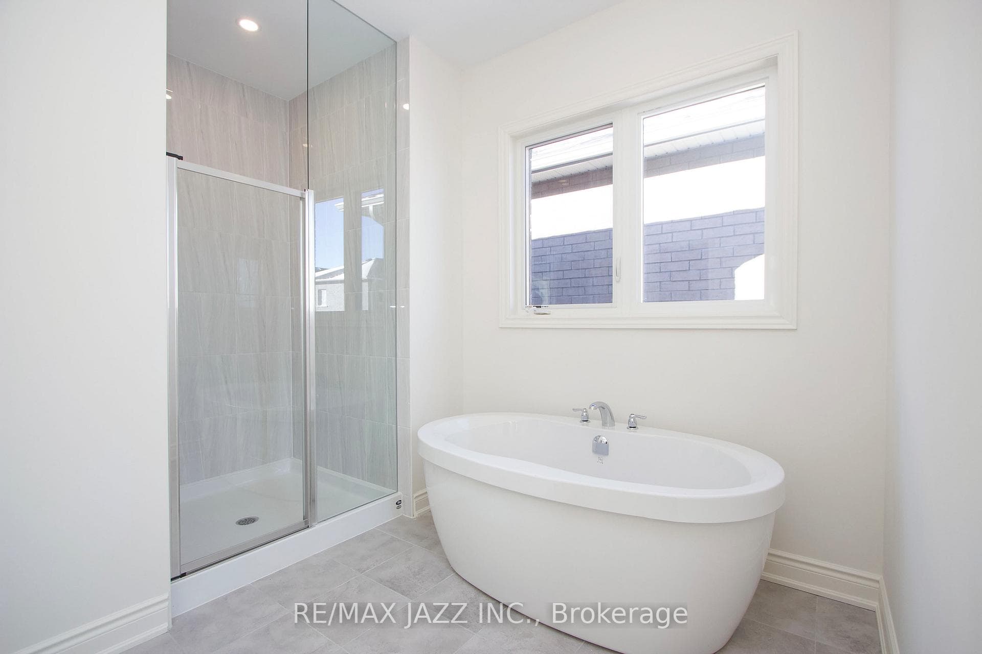 2217 Crystal Drive photo 23