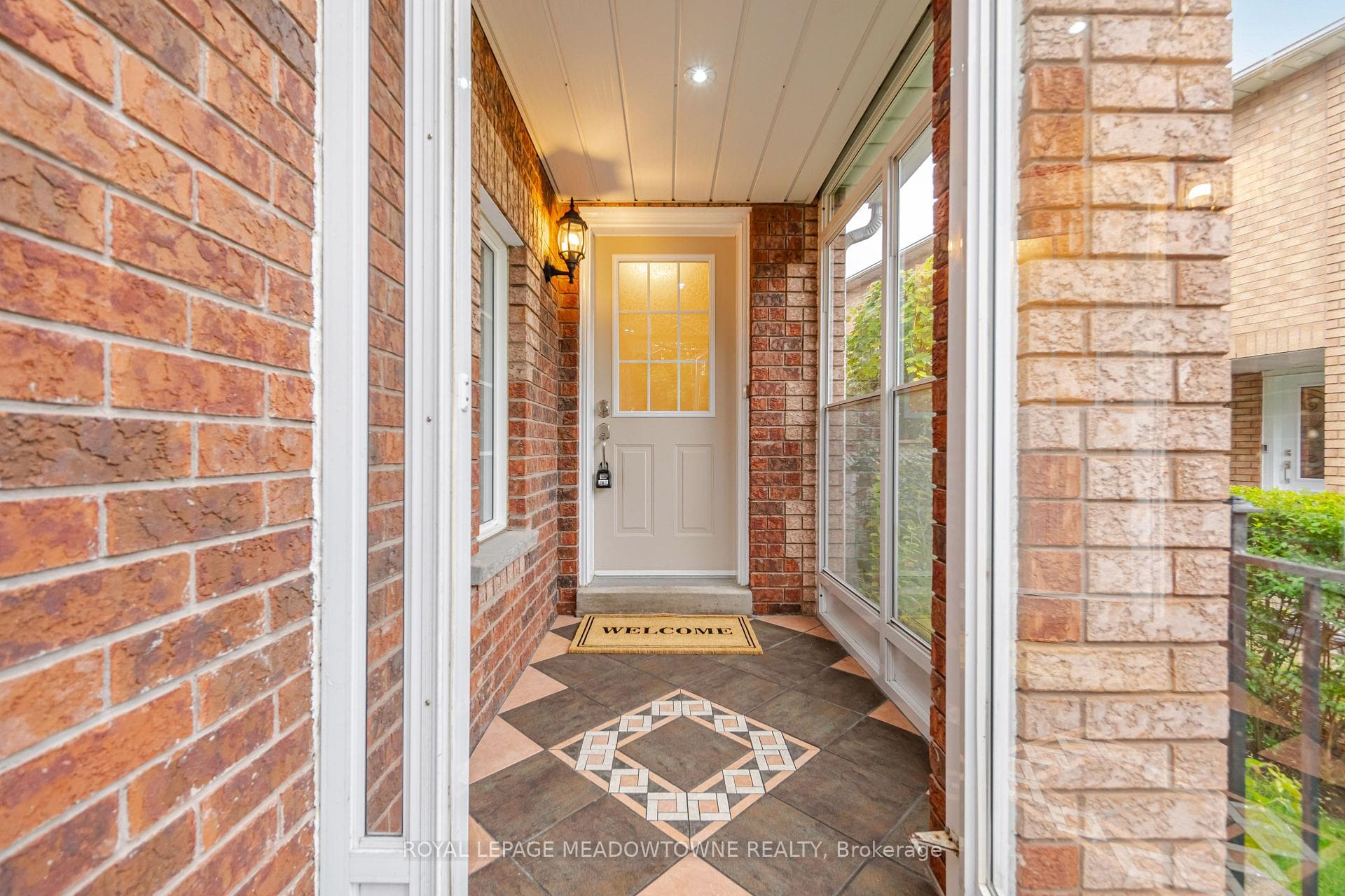 6436 Seaver Road photo 2