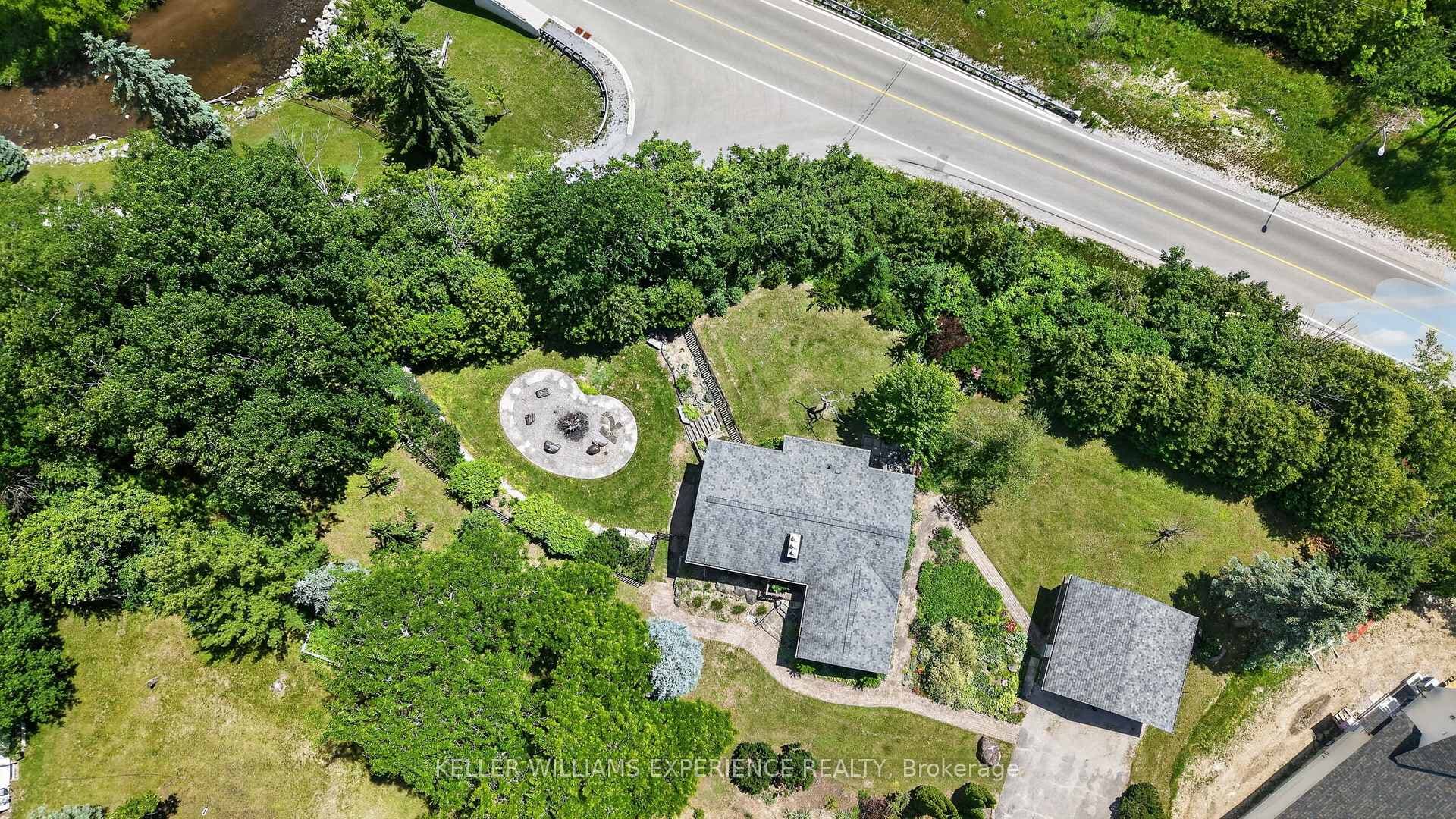 68 Royal Oak Drive photo 30