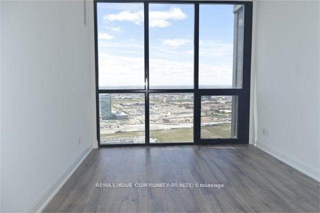 2910 Highway 7 Road Unit 2903 photo 11