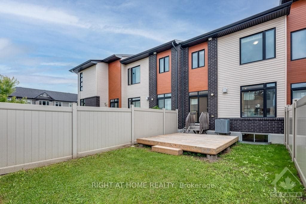 626 ROWERS Way photo 26