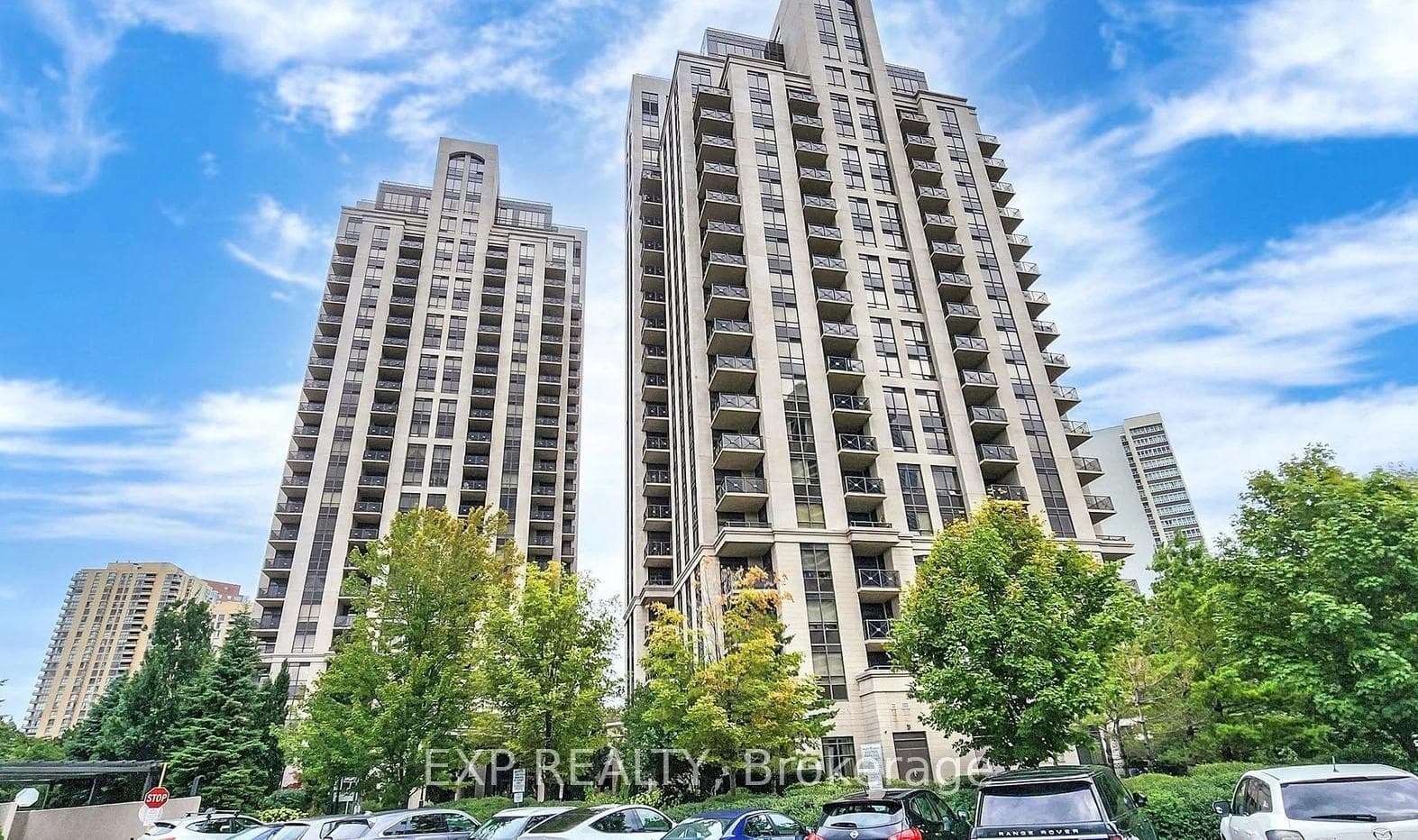 133 Wynford Drive Unit 808 photo 1