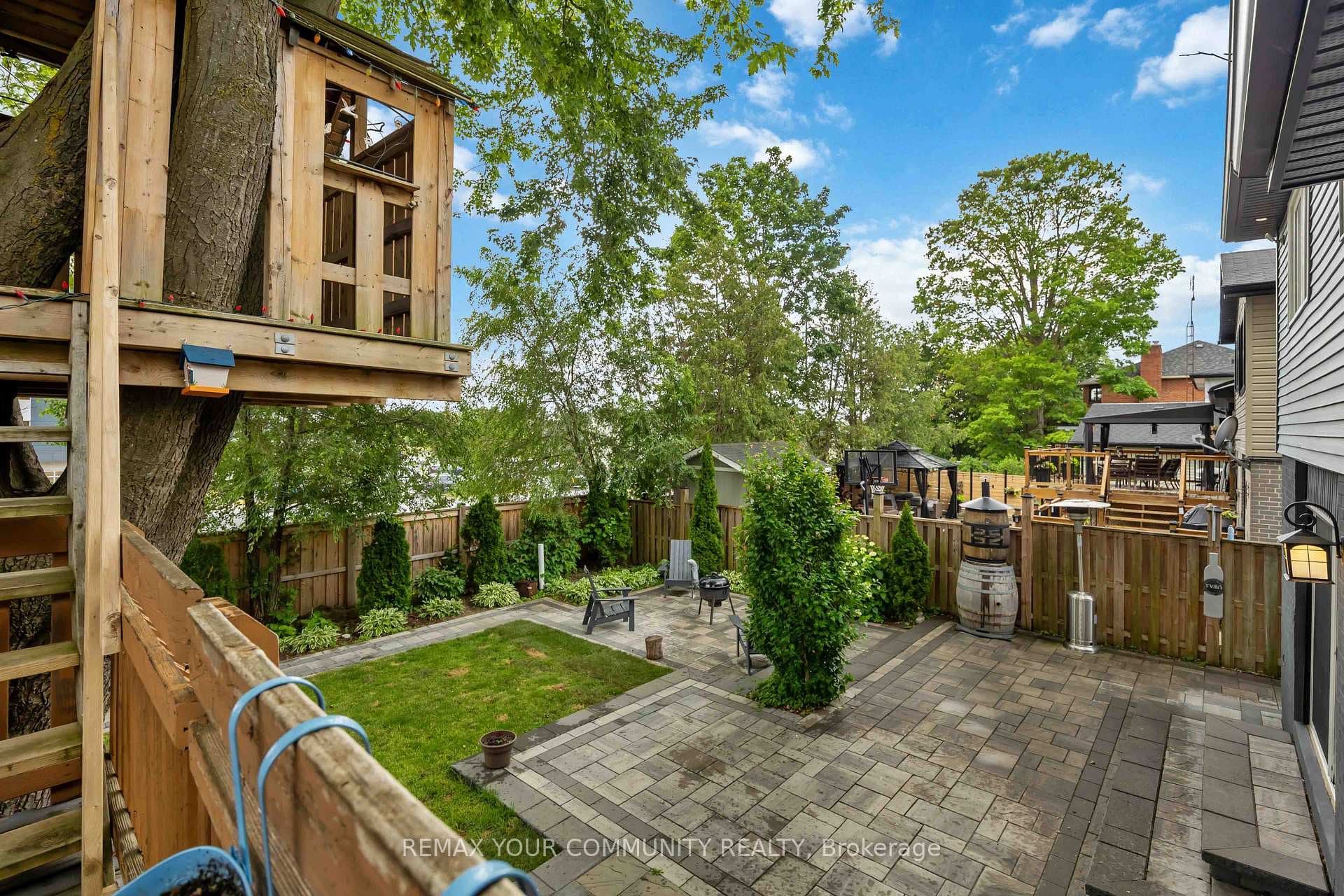 614 Rupert Avenue photo 35