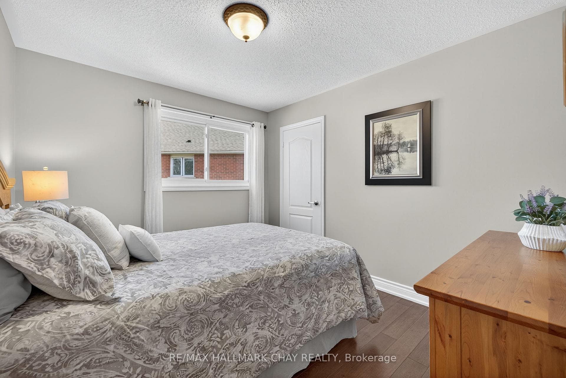 114 Sweetbriar Court photo 27