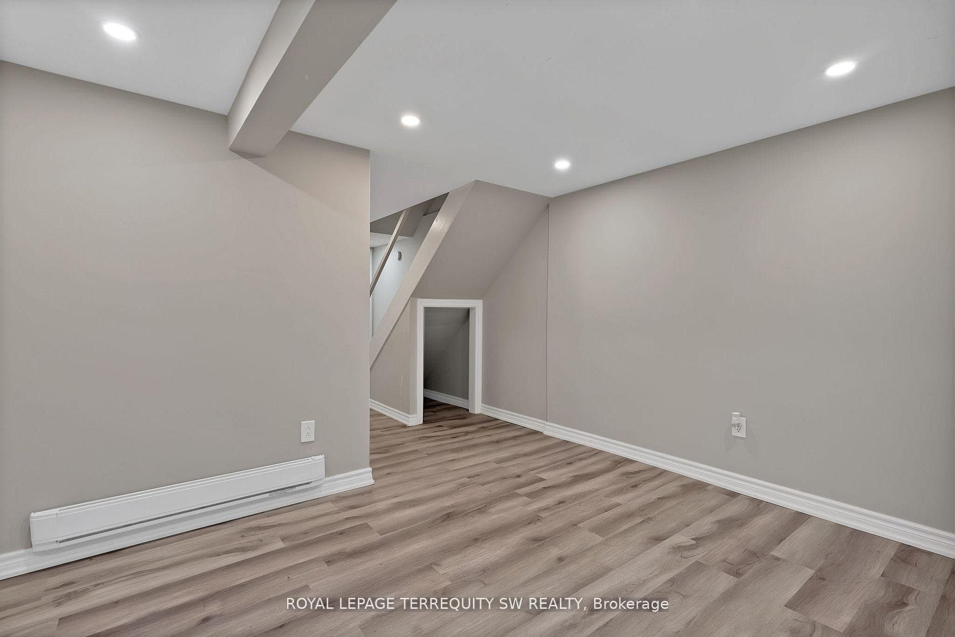 158 Woody Vine Way photo 25
