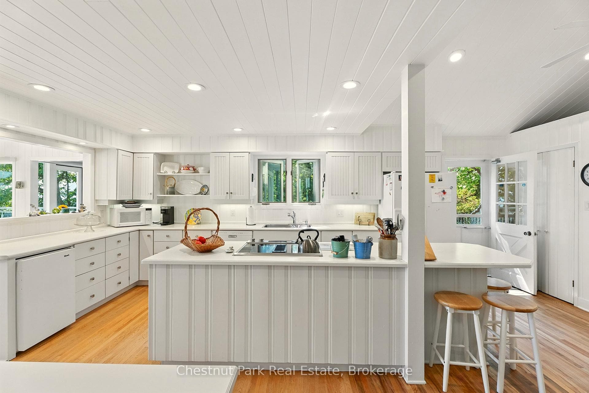 1121 Scarcliffe Road Unit 14 photo 14