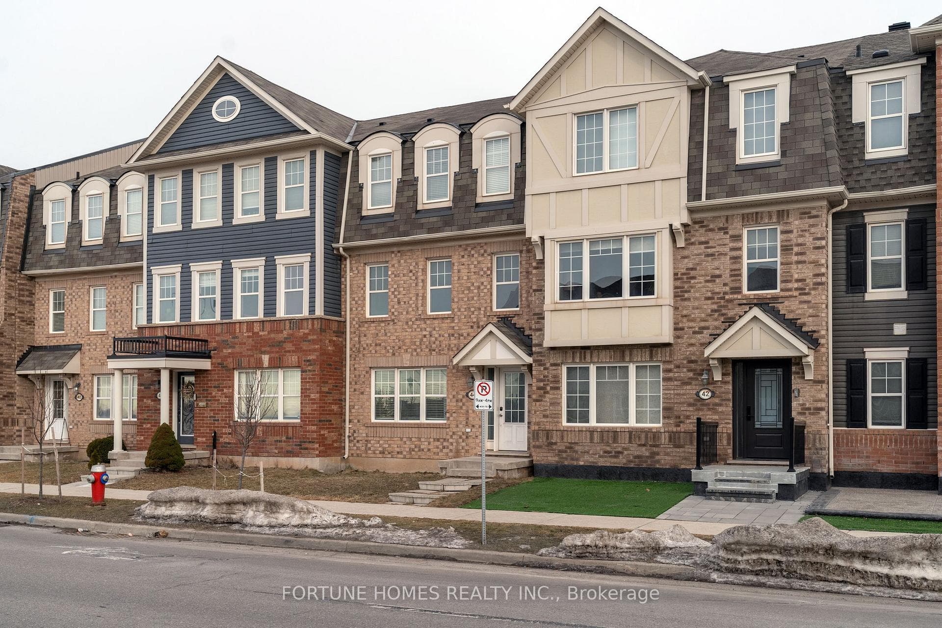 44 Ganton Heights photo 2