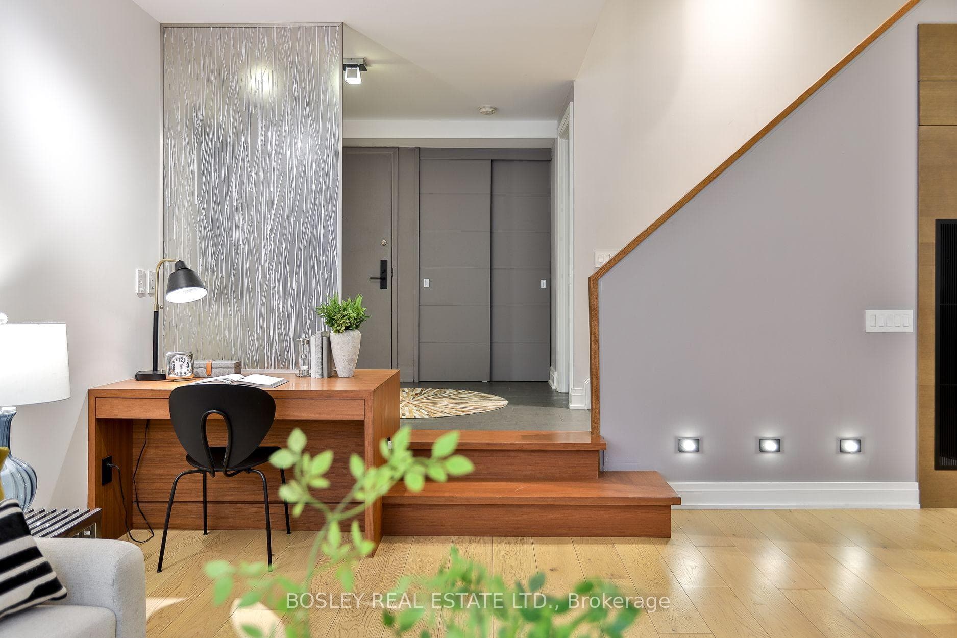 40 Oaklands Avenue Unit 107 photo 20